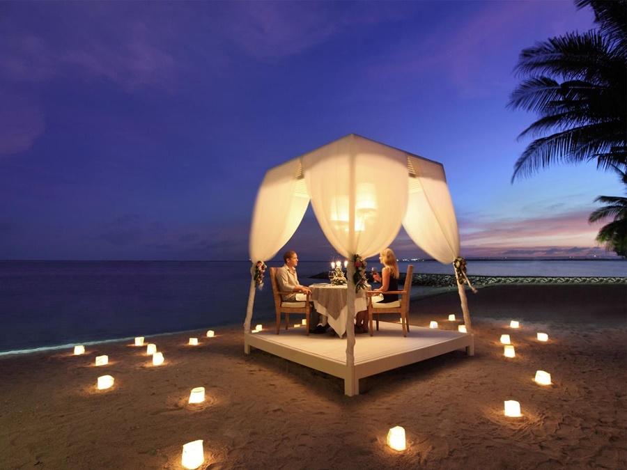 Puri Santrian Beach Resort And Spa Санур Экстерьер фото