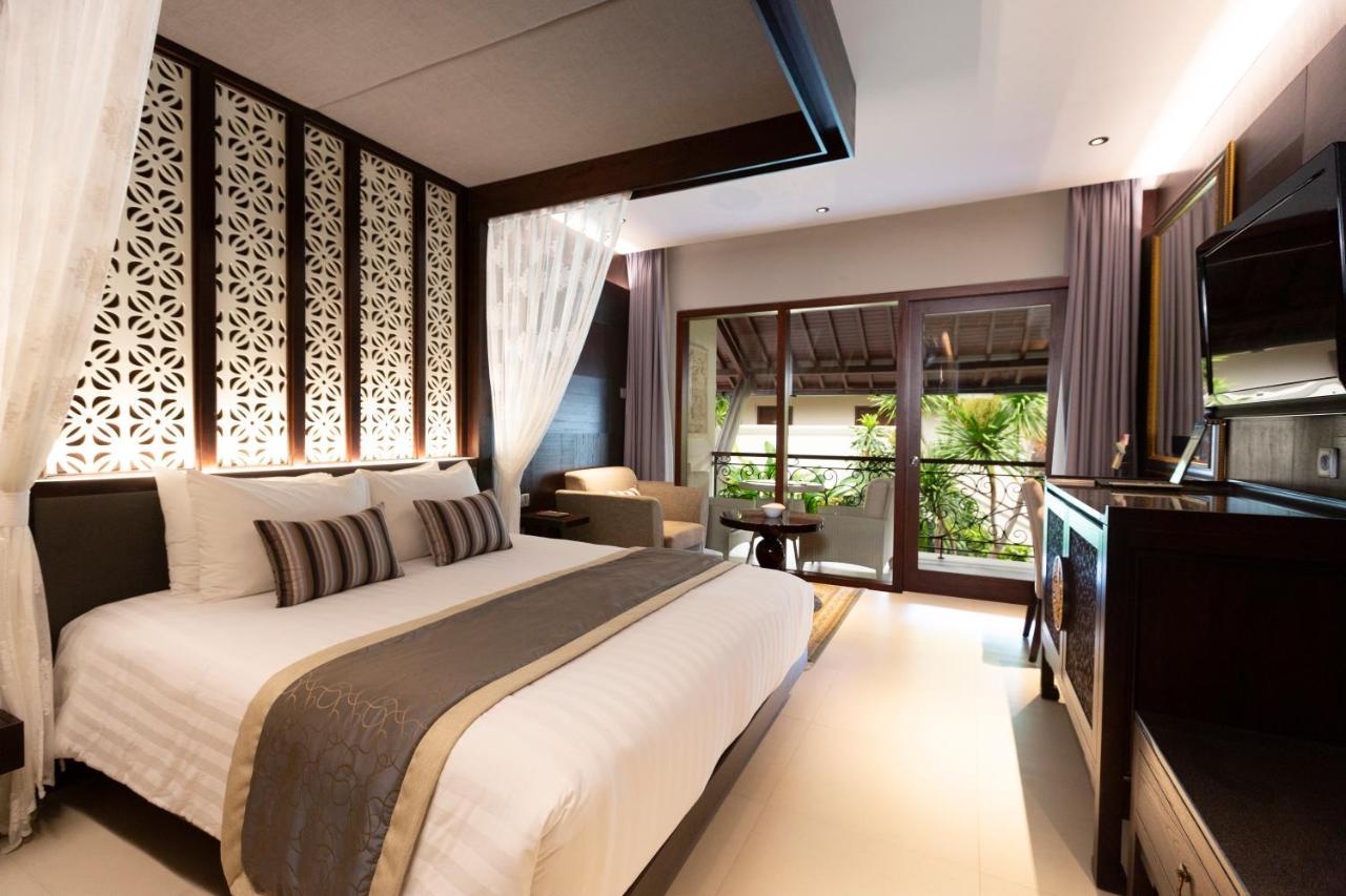 Puri Santrian Beach Resort And Spa Санур Экстерьер фото