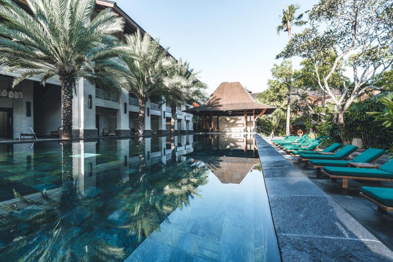 Puri Santrian Beach Resort And Spa Санур Экстерьер фото